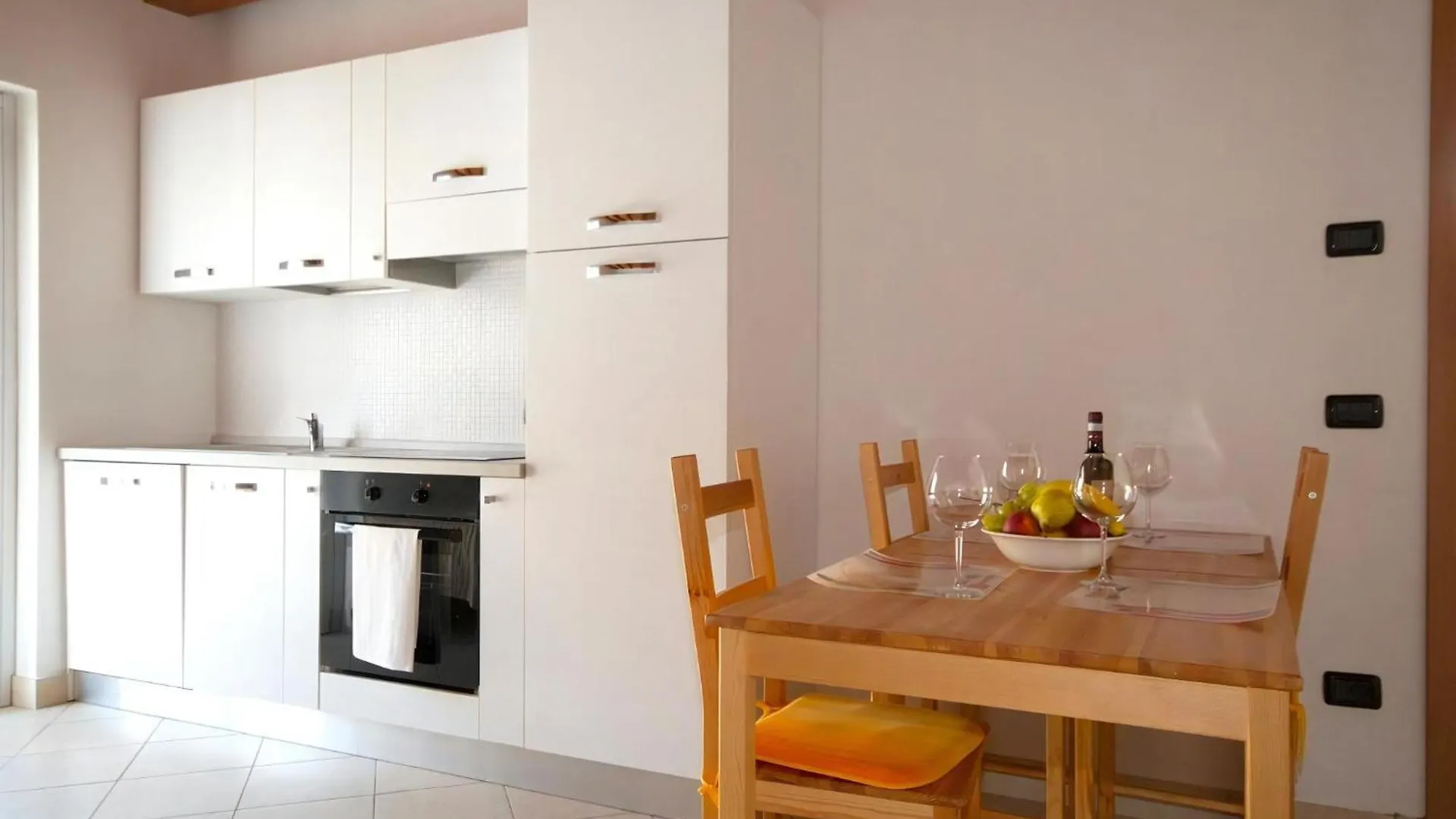 Wohnung In Domaso Mit Gemeinschaftlichem Pool Daire